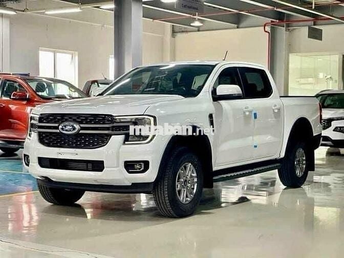 Ranger 2025 XLS 1cầu 2cầu xe sẵn giao ngay đủ màu