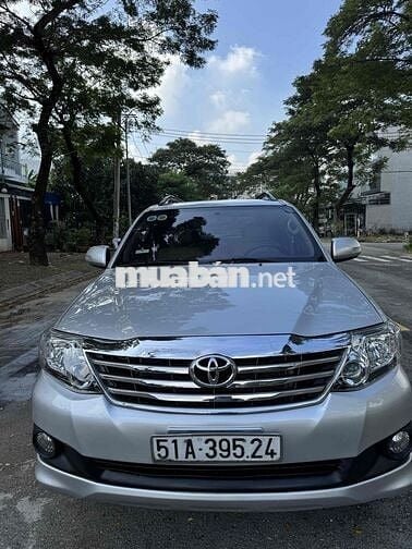 Toyota Fortuner 2012 2.7V 4x2 -