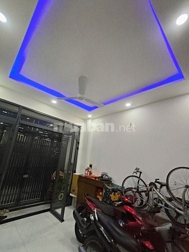 Bán nhà 1 trục 2 lầu, Nguyễn Văn Khối, P 11 Gò Vấp, DT: 4 x 15 mét