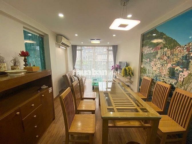 Cho thuê căn hộ 2 ngủ Tại C5A Hoàng Ngọc Phách , Láng Hạ , Đống Đa.