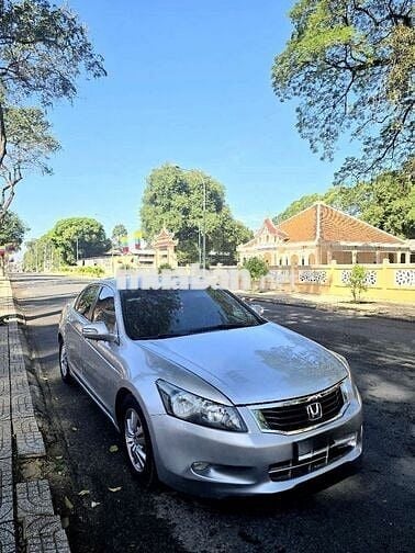 HONDA ACCORD 2009 ĐÀI LOAN 2.0 DKLD 2010