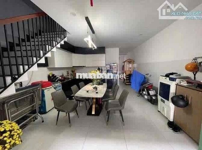 Nhà 3 tầng MT 7m5 HÒA THỌ ĐÔNG - SẠCH MỚI - Ô TÔ ĐẬU ĐỖ