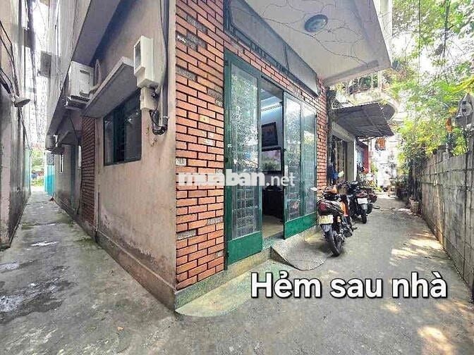 Nhà mặt tiền Âu Cơ 3 tầng 101m2 ( 3.9m x 26m) khu vực đông đúc tiện kd