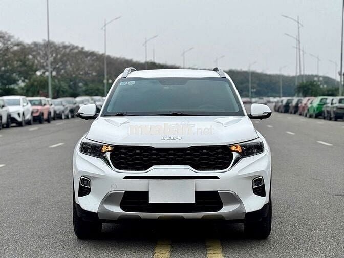 Kia Sonet 1.5 AT 2022 Dky 2023, nhiều đồ chơi lắm!