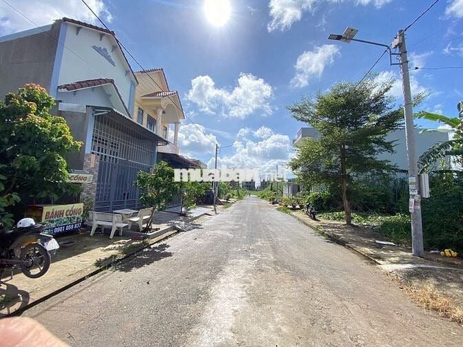 BÁN ĐẤT KDC CHỢ RẠCH KIẾN - 800TR/NỀN - SỒ HỒNG RIÊNG - ĐƯỜNG Ô TÔ