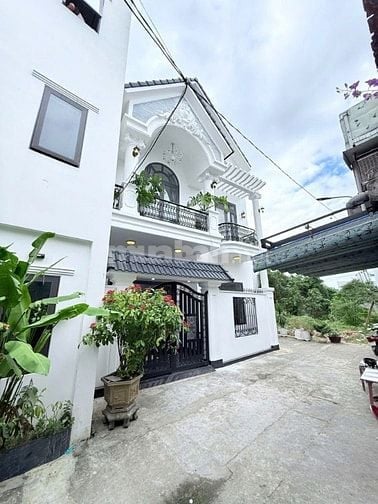 Biệt thự mini Đẹp, kiệt đậu đỗ ô tô Nguyễn Xí, cách kiệt đúng 70m