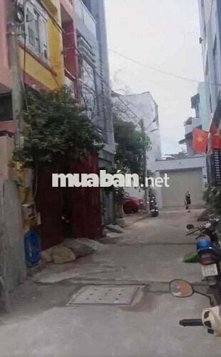 GẦN VẠN PHÚC NHÀ MỚI XÂY LÀM VPCTY+  Ở KINH DOANH ONL 5PN 3WC HẺM OTO