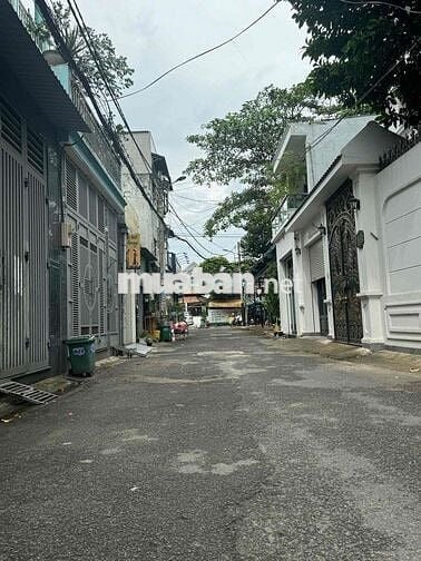 nhà full nội thất gỗ lim dt 116m2 đương nhựa 6m thông tch q12