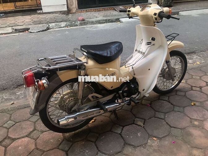 Cub 50cc 2020 màu kem biển Hà Nội