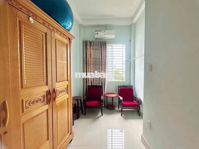 Phòng trọ 20m2 Âu Dương Lân, Q.8 an ninh sạch sẽ