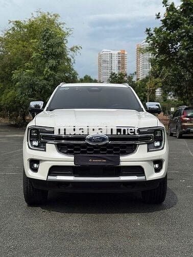 Ford Everest 2023 Titanium Plus 2.0L 4x4 AT
