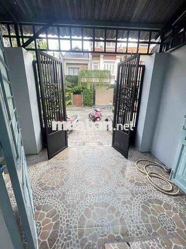 Cho Thuê Nhà Gần Quảng Trường Tỉnh