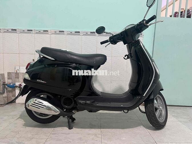 Piaggio Vespa LX 150 ie 2011 Đen