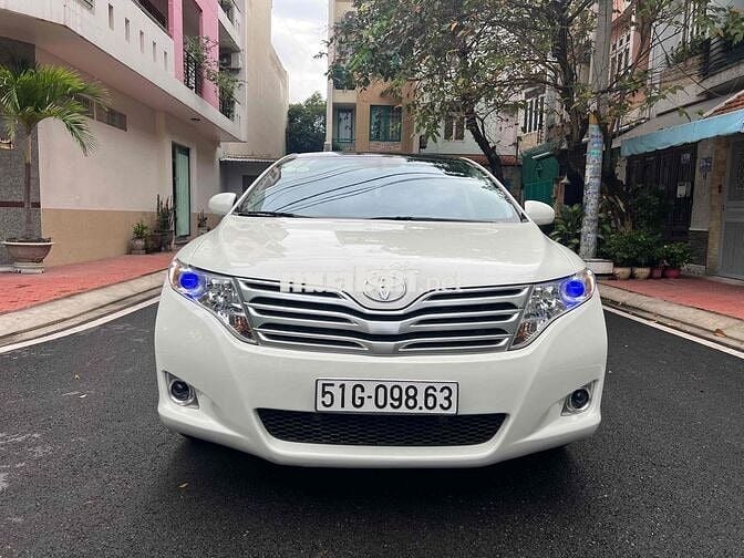 Toyota Venza 2009 Trắng - 96000km