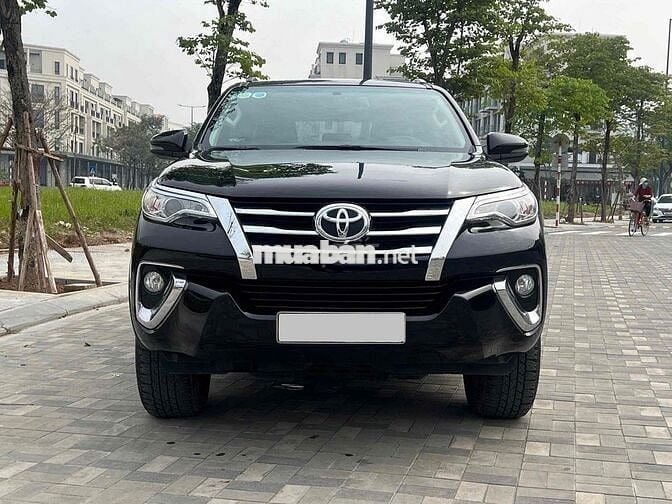 Toyota Fortuner 2019 4x2 Đen 36000 km