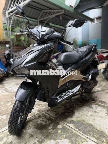 Airbalde đen mù khoá ga bs43, máy zin ngon.