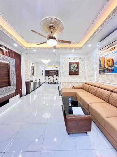 Lô Góc Ba Đình 50m2 - 4 Tầng KCBT - 5M Ra Phố - Ở Ngay - Giá 9 Tỷ