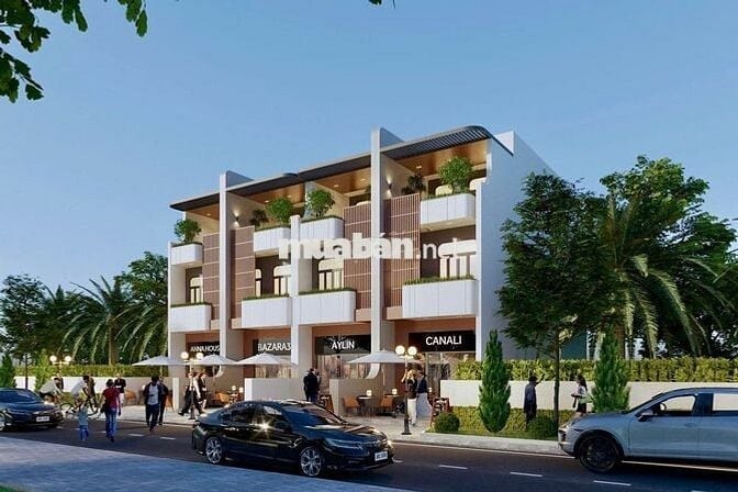 Bán nhà đẹp 2 lầu công năng rộng rãi, vị trí trung tâm Bến Lức