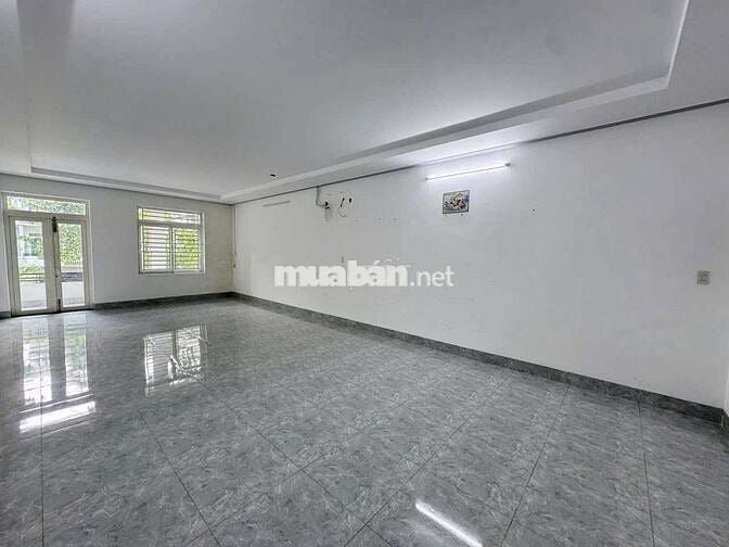 Cho thuê nhà 1 trệt 3 lầu đường bùi quang trinh, khu dân cư phú an