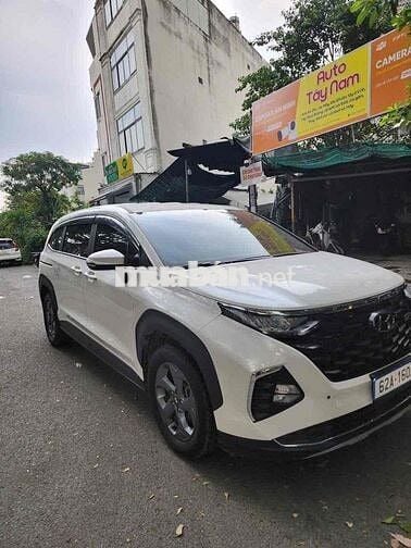 Hyundai Custin Trắng 7 chỗ Da