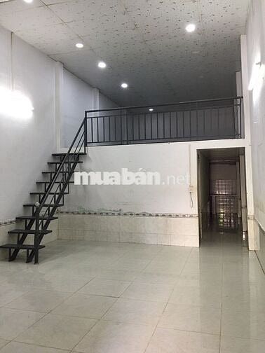 Chính chủ cho thuê nhà MT  DT:4,5x16 giá 8tr/thg lửng ,HBC,TĐ