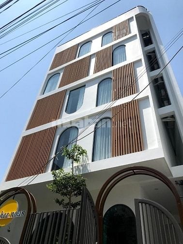 Bán khách sạn -DT130M2-6tầng-16P víp(gần biển)-vĩnh Hoà - NT - CHỈ 17T