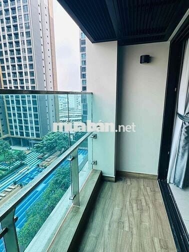 Cho thuê căn hộ Delasol 2PN 2WC Toà A, view nội khu hồ bơi siêu đẹp