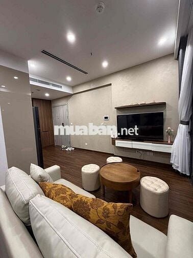 Cho thuê gấp toà MasB 2n+ 63m2 full đồ 14tr Vinhomes smart city