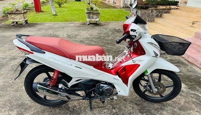 Do nhà nhiều xe nên muốn để lại ai có nhu cầu!