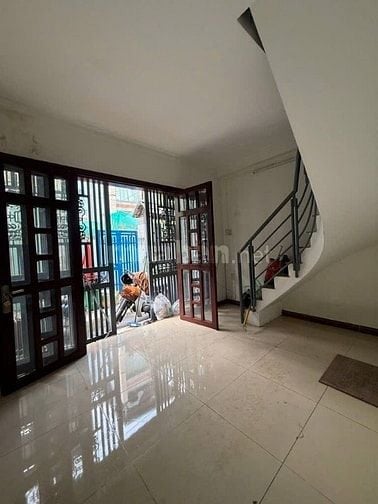 HIẾM-Tài Chính Nhỏ-Nhà Trung Tâm Quận 2-Sổ Riêng-Pháp Lý Sạch--2 Tầng