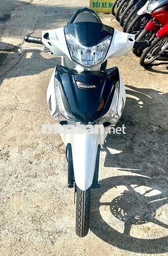 futre 2025 đẹp không khác gì xe mới luôn !