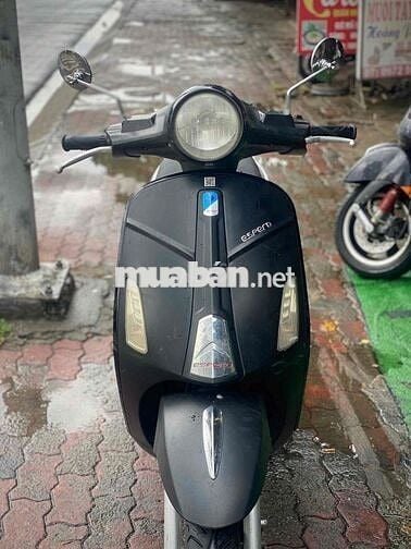 Piaggio Vespa 50cc Đen Đã qua sử dụng