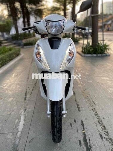 Vision 2022 xe chính chủ máy siêu chất bảo cọp 100