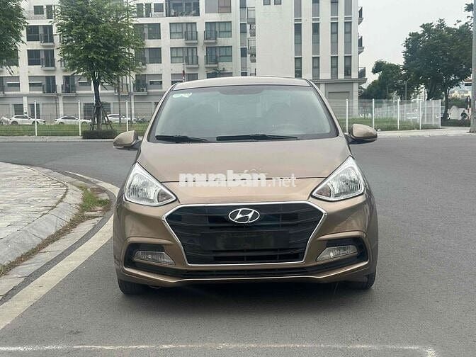 Hyundai Grand i10 Bản đủ Số sàn