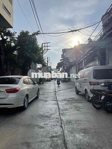 bán nhà 3 lầu-DTSD 150m2- khu mã lò, Lê Văn Quới- 4,x tỉ