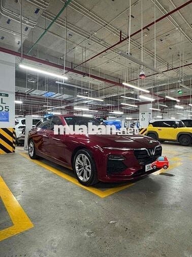 VinFast Lux A2.0 2021 2.0 AT - 55000 km