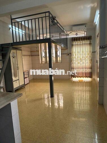 cho thuê phòng mặt tiền quận 11