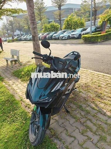 Honda Vario 160 Xanh đen