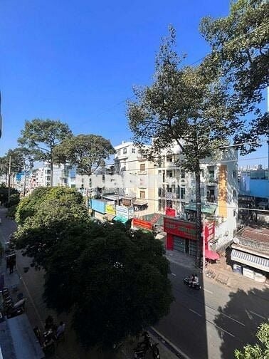 Phòng ban công riêng bao nắng, ko chung chủ, giờ tự do,ra chợ Hoa 500m