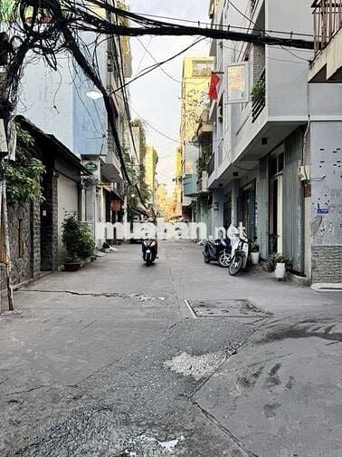 CẦN BÁN GẤP NHÀ XÂY MỚI 2 TẦNG _33M2_ PHAN ĐĂNG LƯU_PHÚ NHUẬN_4.x TỶ