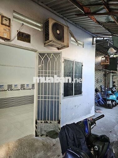 Nhà hẻm gần quốc lộ 22 có sổ hồng Hồ Chí Minh