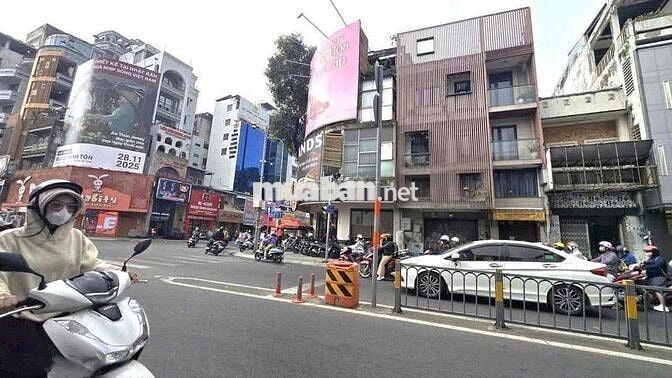 CHO THUÊ BẰNG BẰNG KINH DOANH đường HAI BÀ TRƯNG Q1