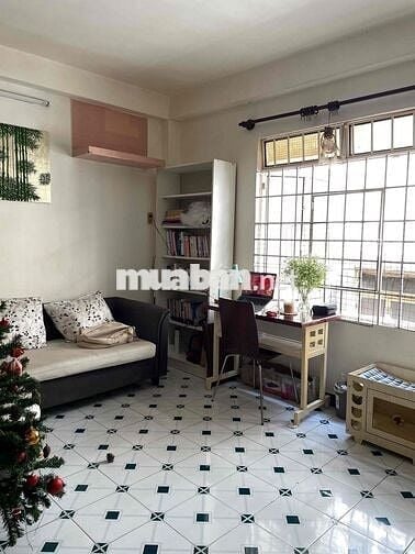 [Q4] TÌM NỮ Ở GHÉP CHUNG CƯ 50m2