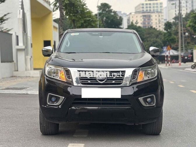 Nissan Navara 2.5 EL sx 2018 màu đen xe đẹp