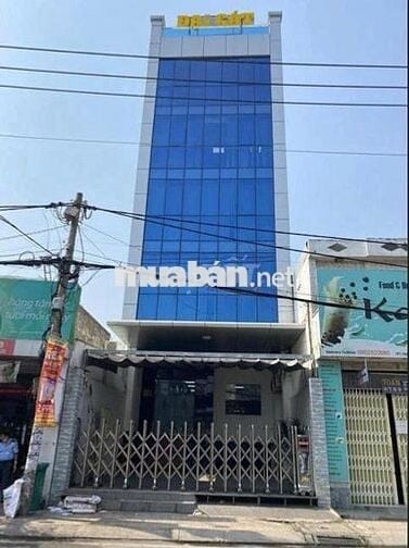 Tòa nhà MT Cách Mạng Tháng 8, Quận 3. Dt  6.5m x 26m