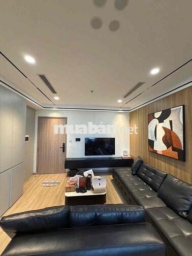 CHO THUÊ CHUNG CƯ CAO CẤP VINHOME SMART CITY-100m2- 3N1K