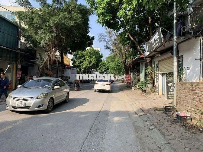 BÁN  ĐẤT VÀNG VÂN NỘI - GẦN CẦU

NHẬT TÂN - CẠNH THÀNH PHỐ THÔNG MINH