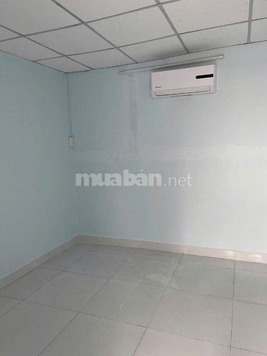 Cần bán nhà sổ hồng riêng ngang 6 dài 12.5, phường BHH B Bình Tân