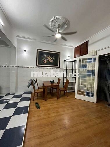 2 TẦNG BTCT - KẾ HIMLAM - SỔ CHUẨN - 3 PN -5 TỶ NHỈNH TL