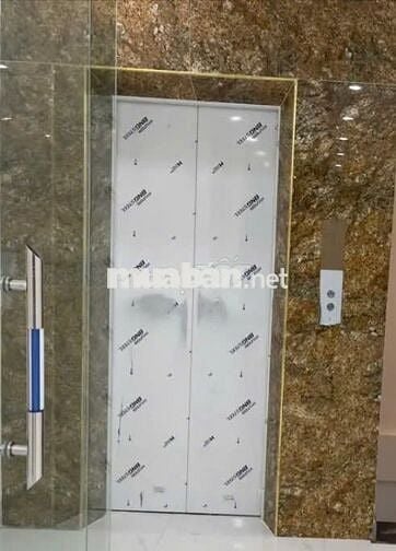 Cho thuê nhà, pccc, THANG MÁY, Vỉa hè, 101m2- 5T, Lạc Long Quân_53 Tr